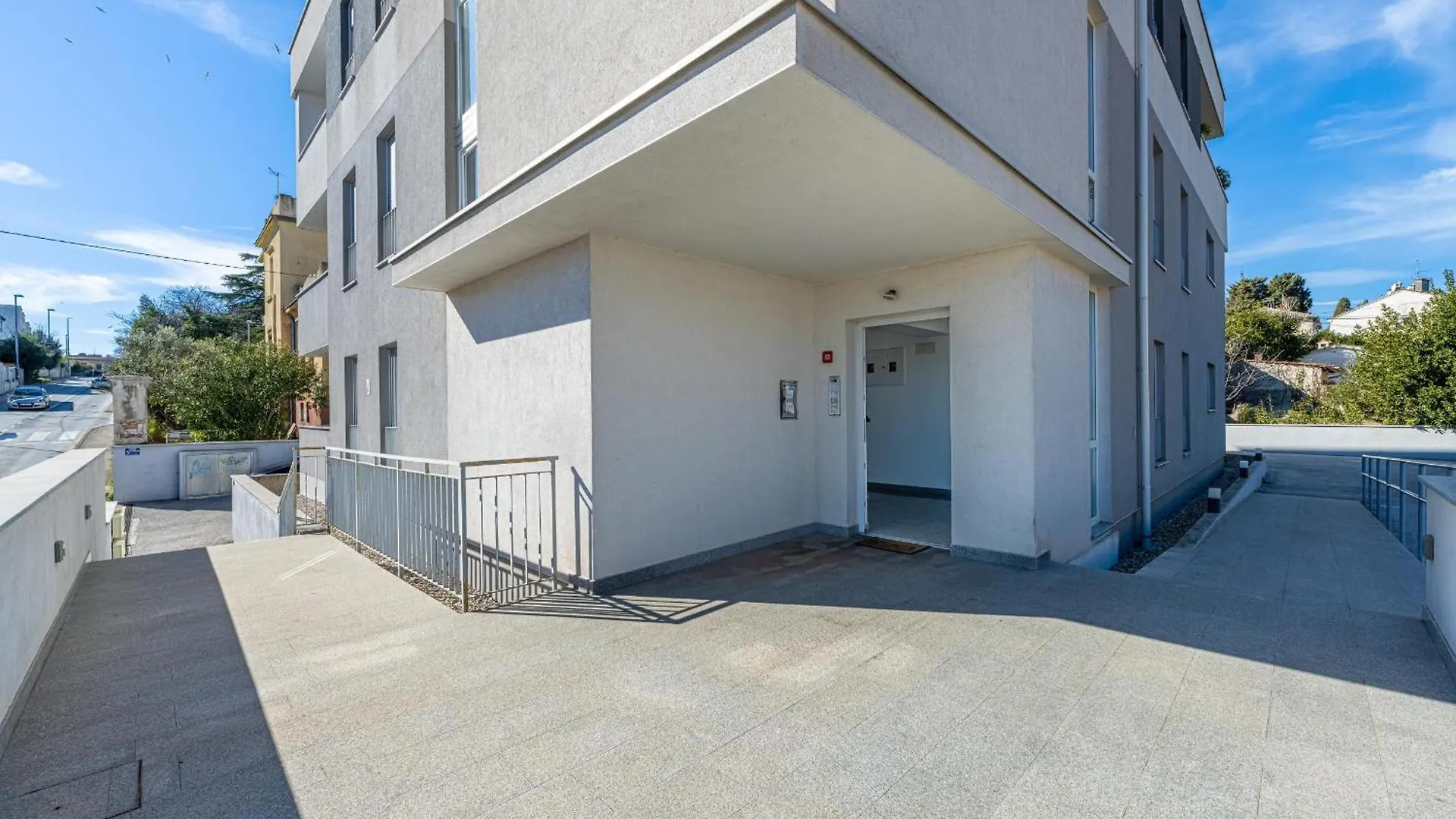 Apartment Relax Pula 0*,